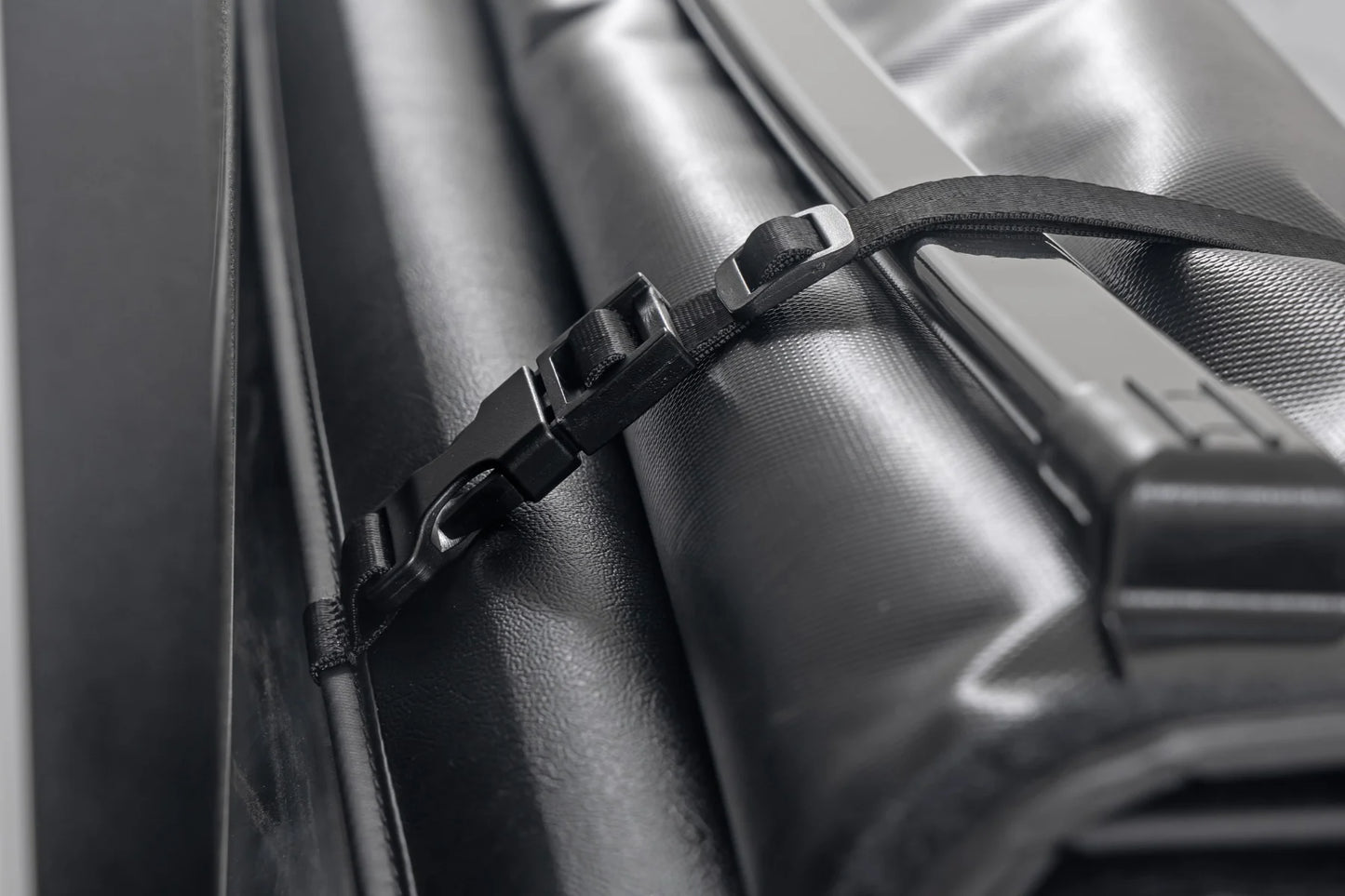 Soft Roll Up Bed Cover - 5' Bed